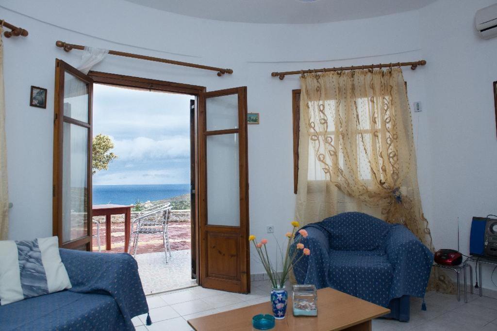 Villas Alexandros Kalamaki  Exteriör bild